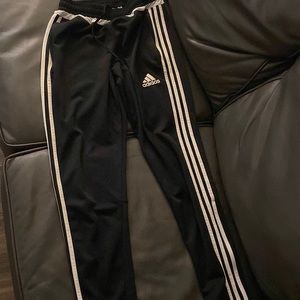 Superstar track suit pants. Classics. Barely worn. Comfortable.